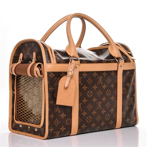 louis vuitton hund anhänger|Dog Carrier 40 .